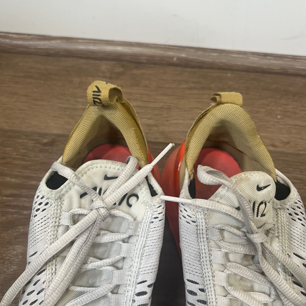 Nike Air Max 270 'Flight Gold" Women's size 9 - Picture 4 of 9